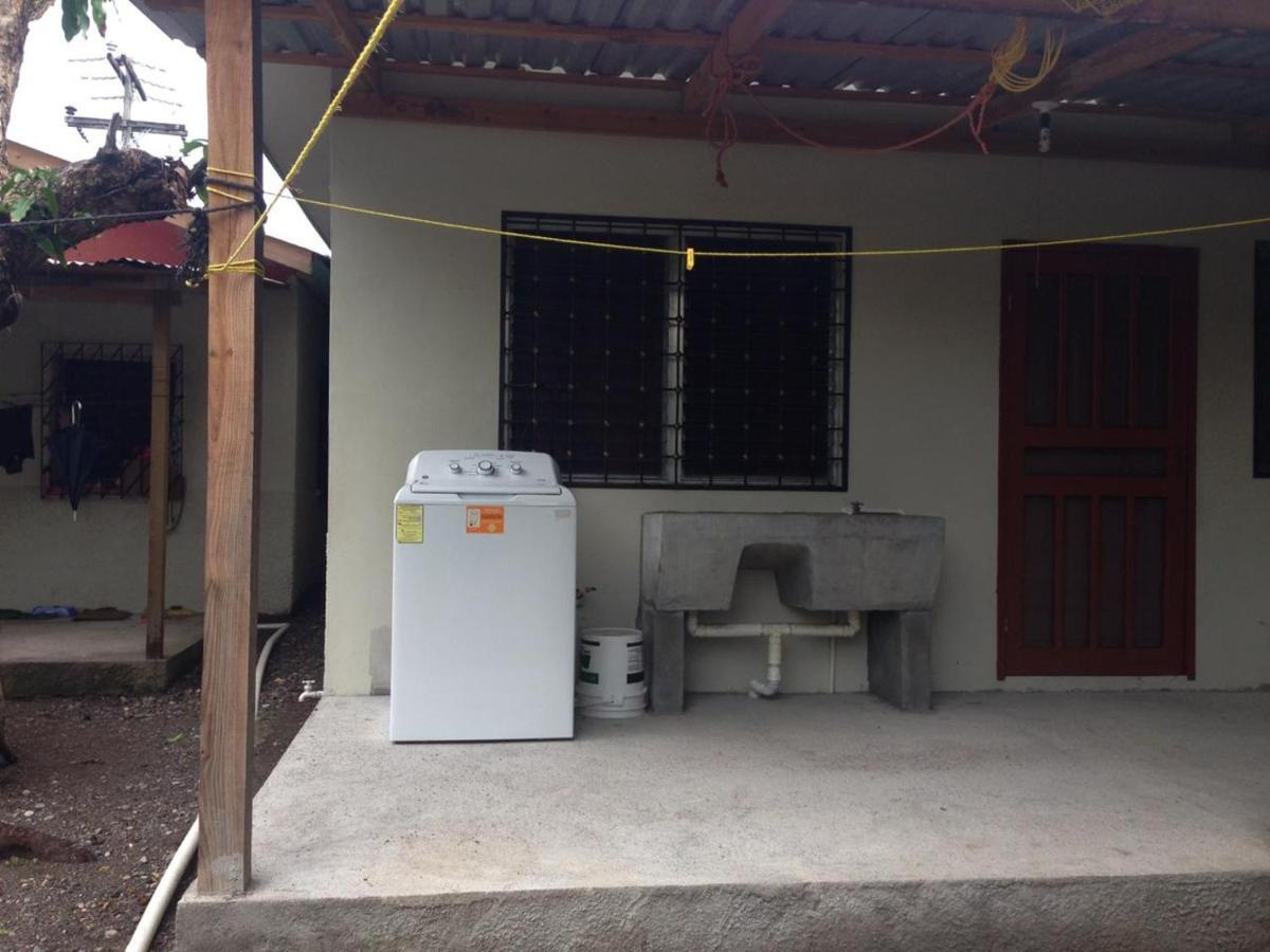Elizabeth Enchantments La Ceiba Exterior photo